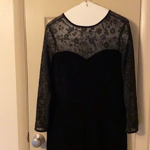 Robbie Bee Black Velvet and Lace Cocktail Dress.  Maxi Length.  Size 8.